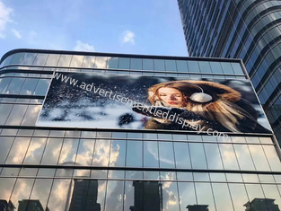 Affichage à LED à bord ultra étroit pour une intégration transparente Créer une publicité accrocheuse