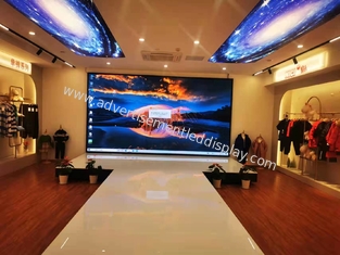 Écran publicitaire LED dynamique aux couleurs vives