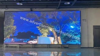 Écran LED intérieur en aluminium avec système sonore intégré pour une solution tout-en-un