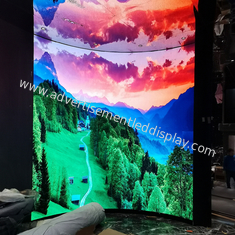 Écran d'affichage LED publicitaire intérieur à angle de vue ultra large pour une large portée d'audience