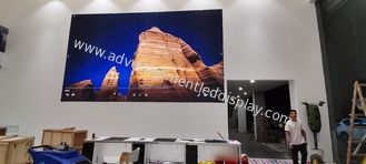 Affichage LED publicitaire AC220V Mise à jour du contenu en temps réel pour une messagerie en temps opportun