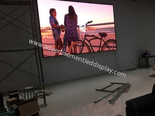 Intégration transparente du contenu Affichage LED publicitaire pour annonces dynamiques