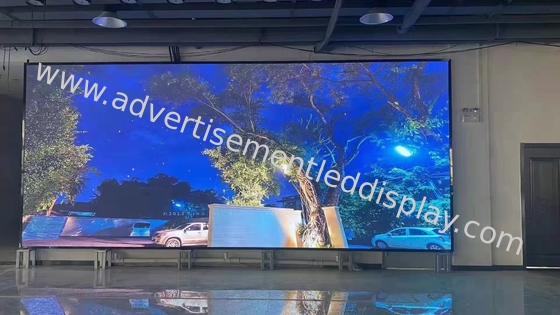 Affichage LED intérieur pour les arènes sportives et les applications de tableau de bord