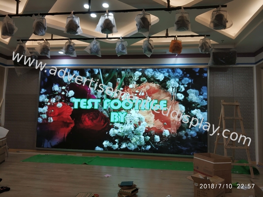 Panneau publicitaire LED modulaire pour taille d'écran personnalisée et durée de vie 10000H